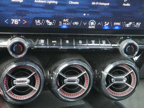 Used 2024 Chevrolet Blazer EV RS AWD/4WD image 11