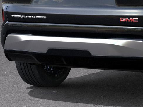 New 2026 GMC Terrain Denali w/ LPO, Floor Liner Package image 14
