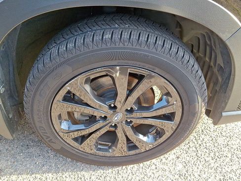 Used 2023 Subaru Forester Sport image 6