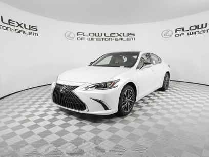 New 2025 Lexus ES 350 w/ Premium Package