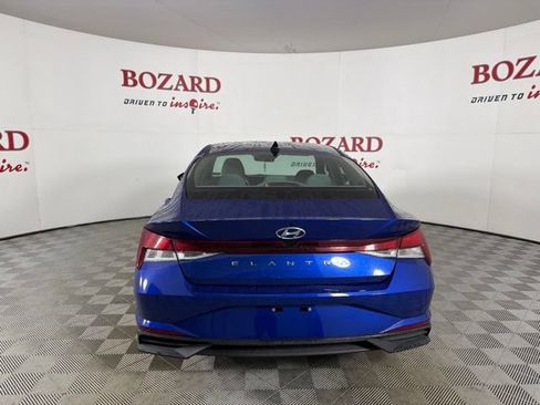 Used 2021 Hyundai Elantra SEL w/ Convenience Package FWD image 7
