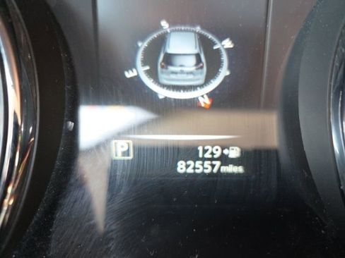 Used 2017 Nissan Rogue SV w/ Sun & Sound Touring Package AWD/4WD image 21