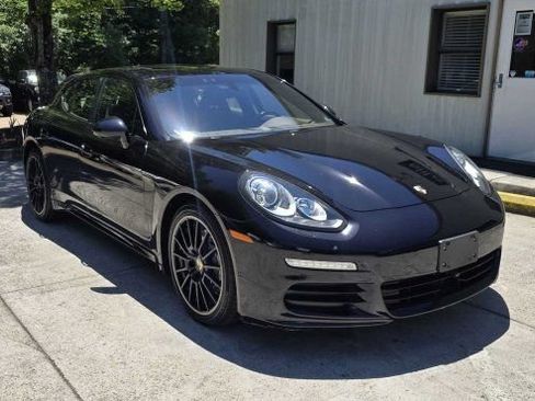 Used 2016 Porsche Panamera 4 AWD/4WD image 7