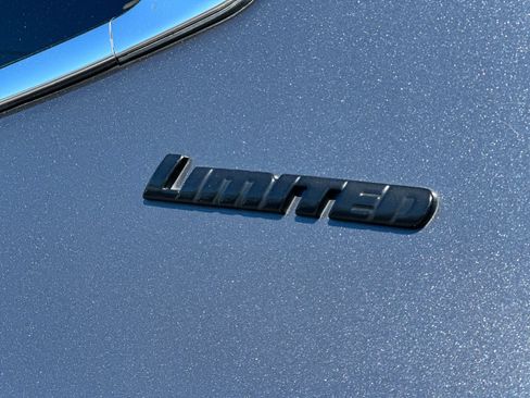 Used 2023 Toyota Tundra Limited AWD/4WD image 25