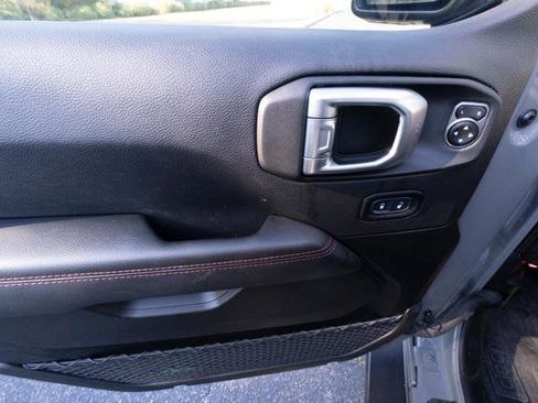 Used 2023 Jeep Gladiator Rubicon w/ LED Lighting Group image 12