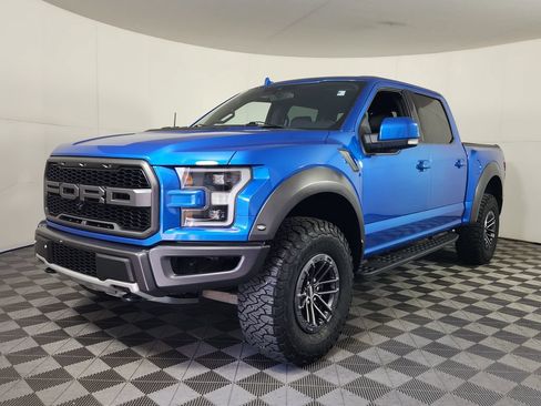 Used 2019 Ford F150 Raptor w/ Equipment Group 802A Luxury AWD/4WD image 3