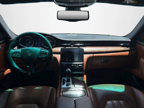 Used 2016 Maserati Quattroporte S RWD image 13