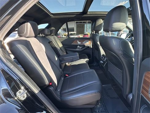 Used 2021 Mercedes-Benz GLE 350 4MATIC image 26