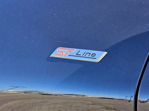 Used 2025 Ford Explorer ST-Line image 33