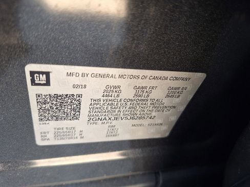 Used 2018 Chevrolet Equinox LT image 32