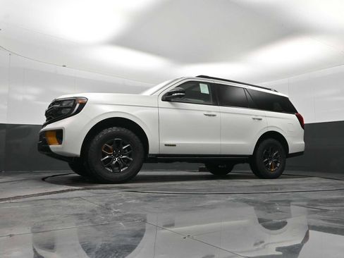 New 2026 Ford Expedition Tremor image 21