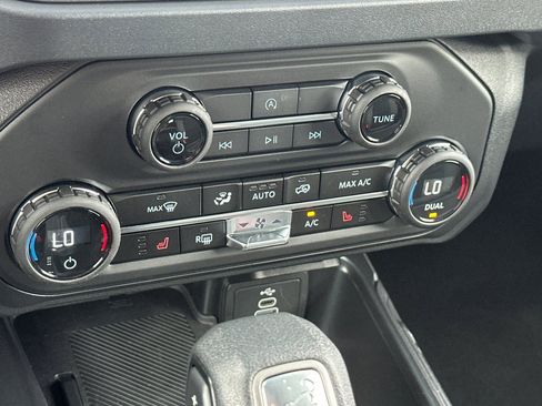 New 2026 Ford Bronco Big Bend AWD/4WD image 21