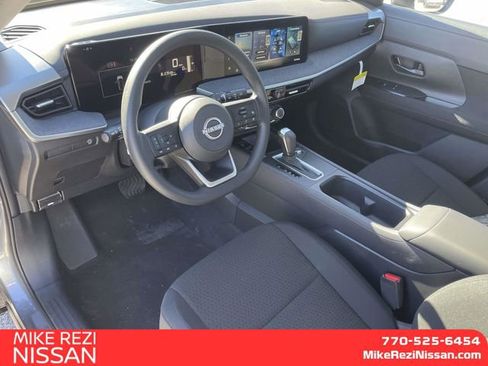 New 2026 Nissan Kicks S image 9