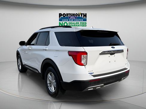 Used 2022 Ford Explorer XLT w/ Equipment Group 202A AWD/4WD image 26