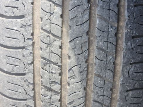 Used 2021 Chrysler Pacifica Limited w/ Premium & Safety Sphere Group image 11