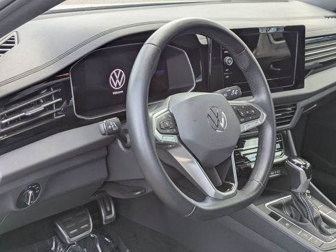 Used 2025 Volkswagen Jetta Sport FWD image 14