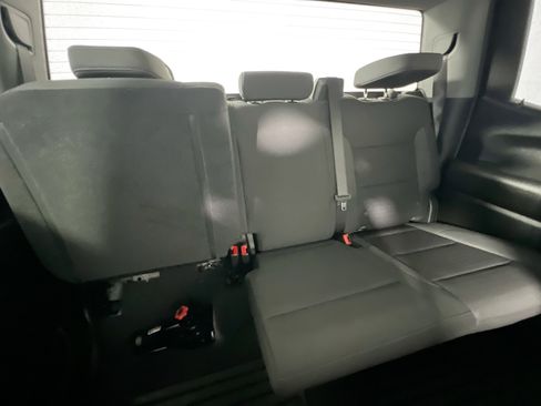 Used 2024 Chevrolet Silverado 1500 Custom image 33