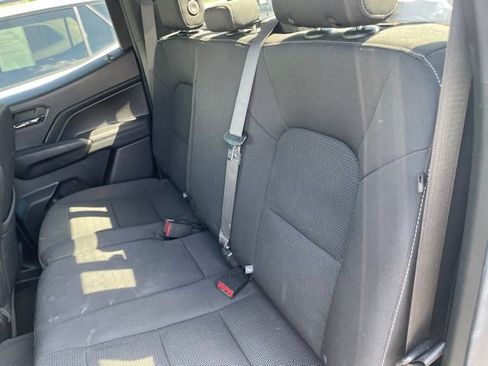 Used 2024 Chevrolet Colorado LT w/ LT Convenience Package RWD image 4