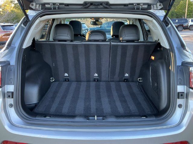 Used 2021 Jeep Compass Latitude w/ Sun and Sound Group FWD image 28