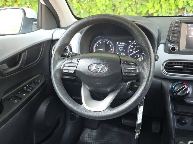 Used 2020 Hyundai Kona SE w/ Cargo Package FWD image 33