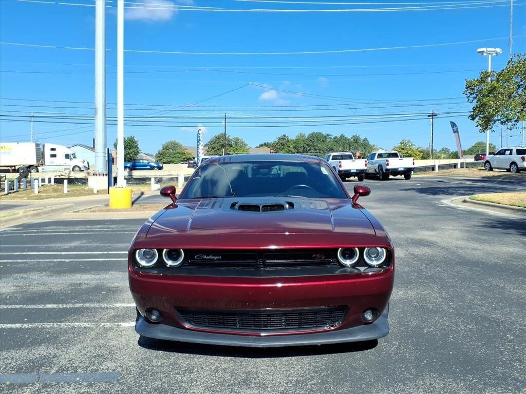Used 2017 Dodge Challenger R/T Scat Pack RWD image 14