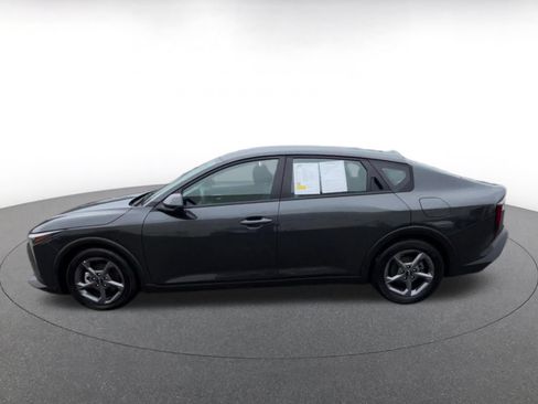 Used 2025 Kia K4 FWD image 8