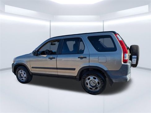 Used 2005 Honda CR-V LX image 6