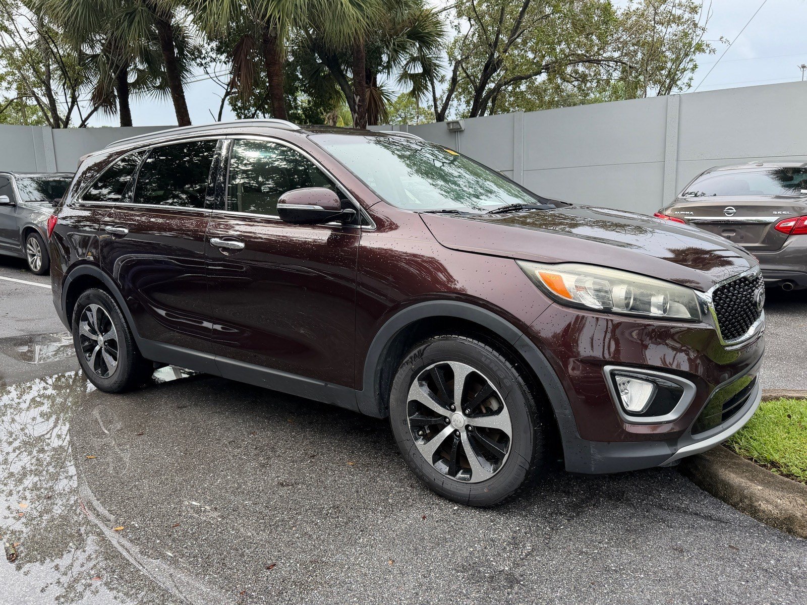 Used 2016 Kia Sorento EX FWD image 1