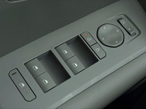 New 2027 Kia Seltos S FWD image 18