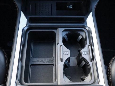 Used 2024 Ford F350 Platinum image 22