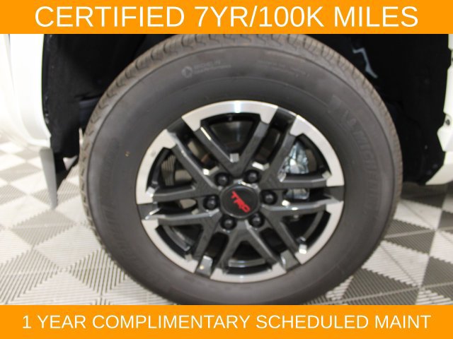 Used 2025 Toyota Tacoma TRD Sport AWD/4WD image 26