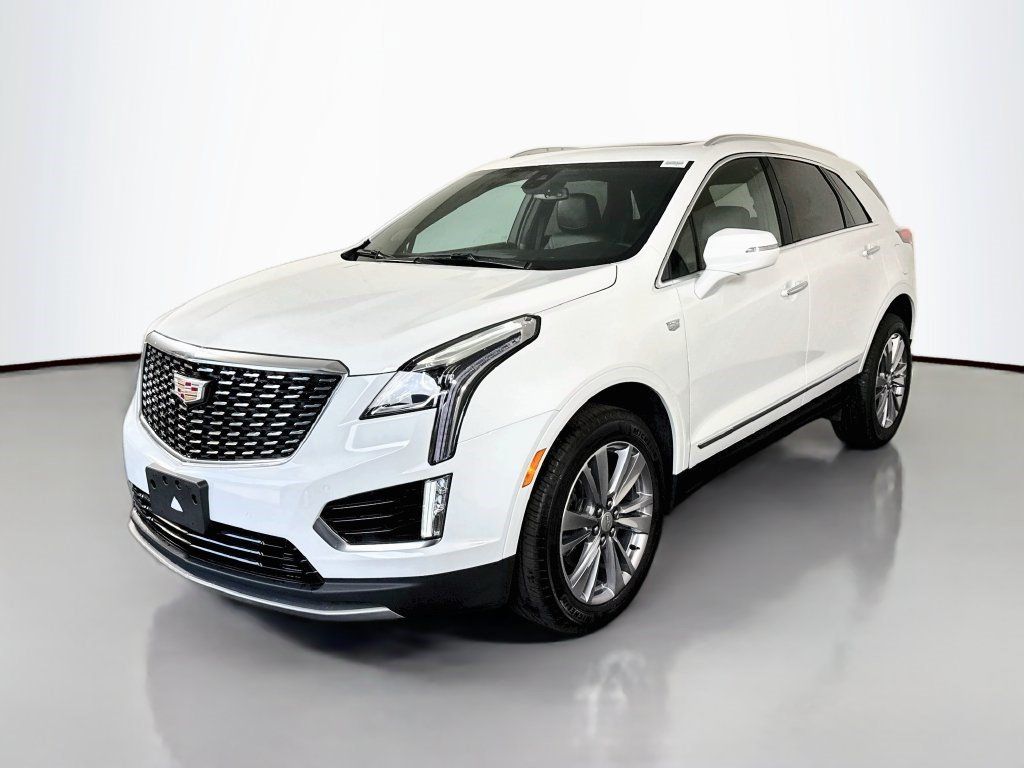 Used 2024 Cadillac XT5 Premium Luxury FWD image 4