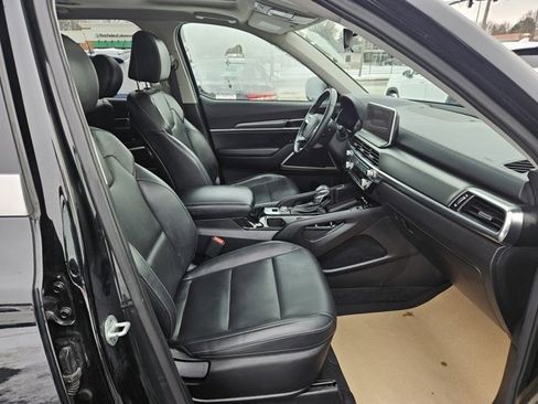 Used 2022 Kia Telluride S image 9