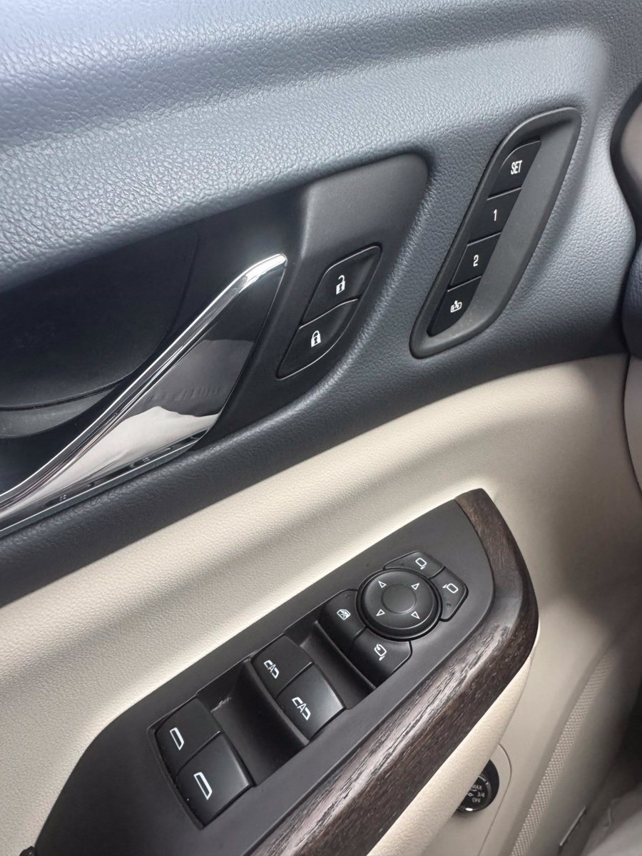 Used 2020 GMC Acadia Denali w/ Trailering Package FWD image 22