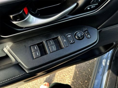 Used 2022 Honda CR-V EX-L image 13