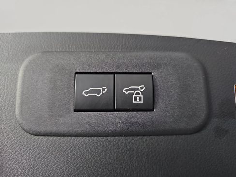 Used 2025 Lexus NX 250 FWD w/ Accessory Package (K3) image 13
