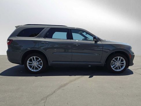 Used 2025 Dodge Durango GT AWD/4WD image 2