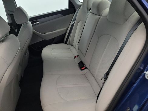Used 2019 Hyundai Sonata SE FWD image 18
