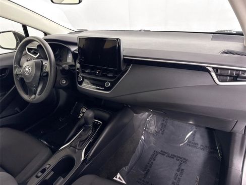 Certified 2024 Toyota Corolla LE FWD image 40