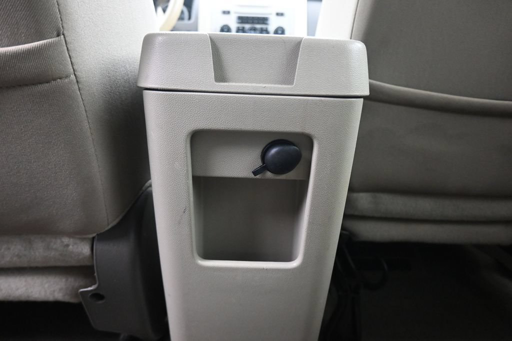 Used 2010 Ford Escape XLT FWD image 28