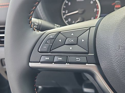 New 2025 Nissan Sentra SR image 10