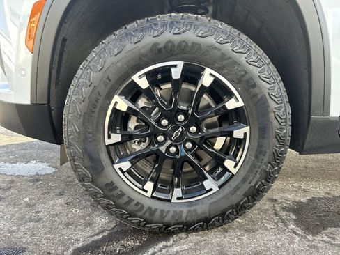 Used 2026 Chevrolet Traverse Z71 w/ Enhanced Driving Package image 27