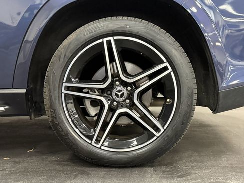 Certified 2025 Mercedes-Benz GLS 450 GLS 450 image 16