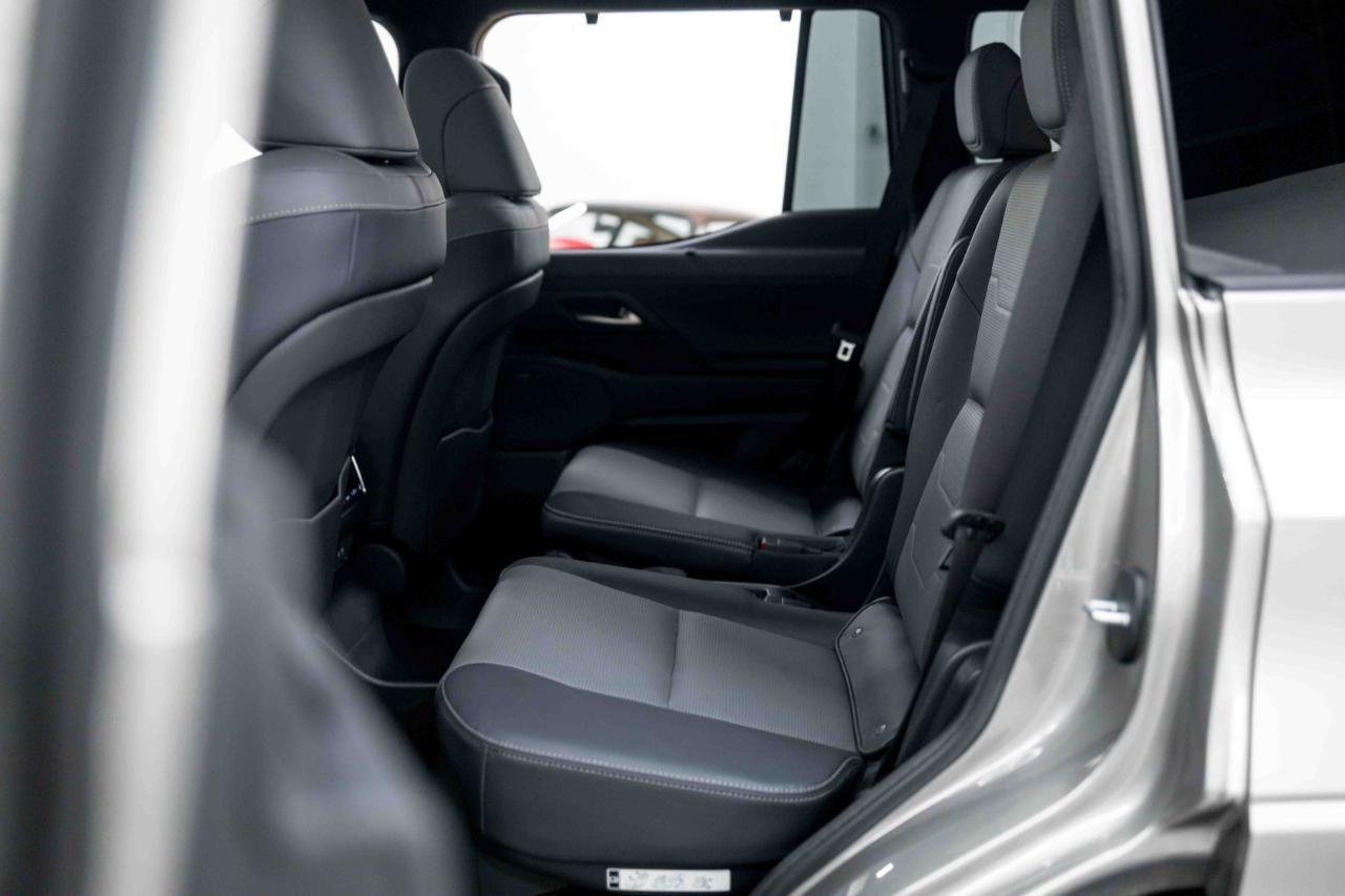 Used 2026 Lexus GX 550 w/ Accessory Package (ZB) AWD/4WD image 47