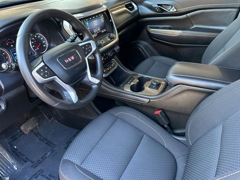 Certified 2023 GMC Acadia SLE w/ Elevation Edition image 10