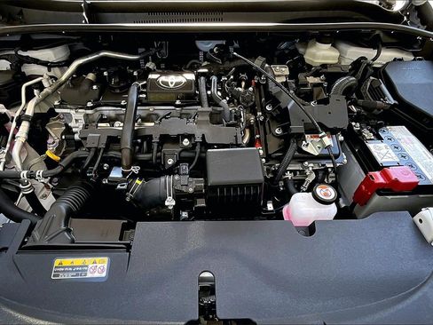 Used 2025 Toyota Corolla LE image 27