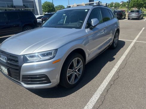 Used 2019 Audi Q5 2.0T Premium Plus AWD/4WD image 2