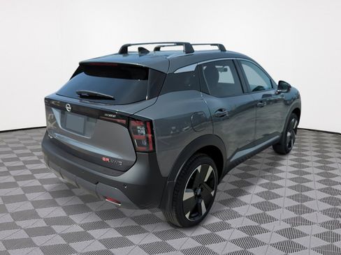 New 2026 Nissan Kicks SR w/ Cold Weather Package image 3