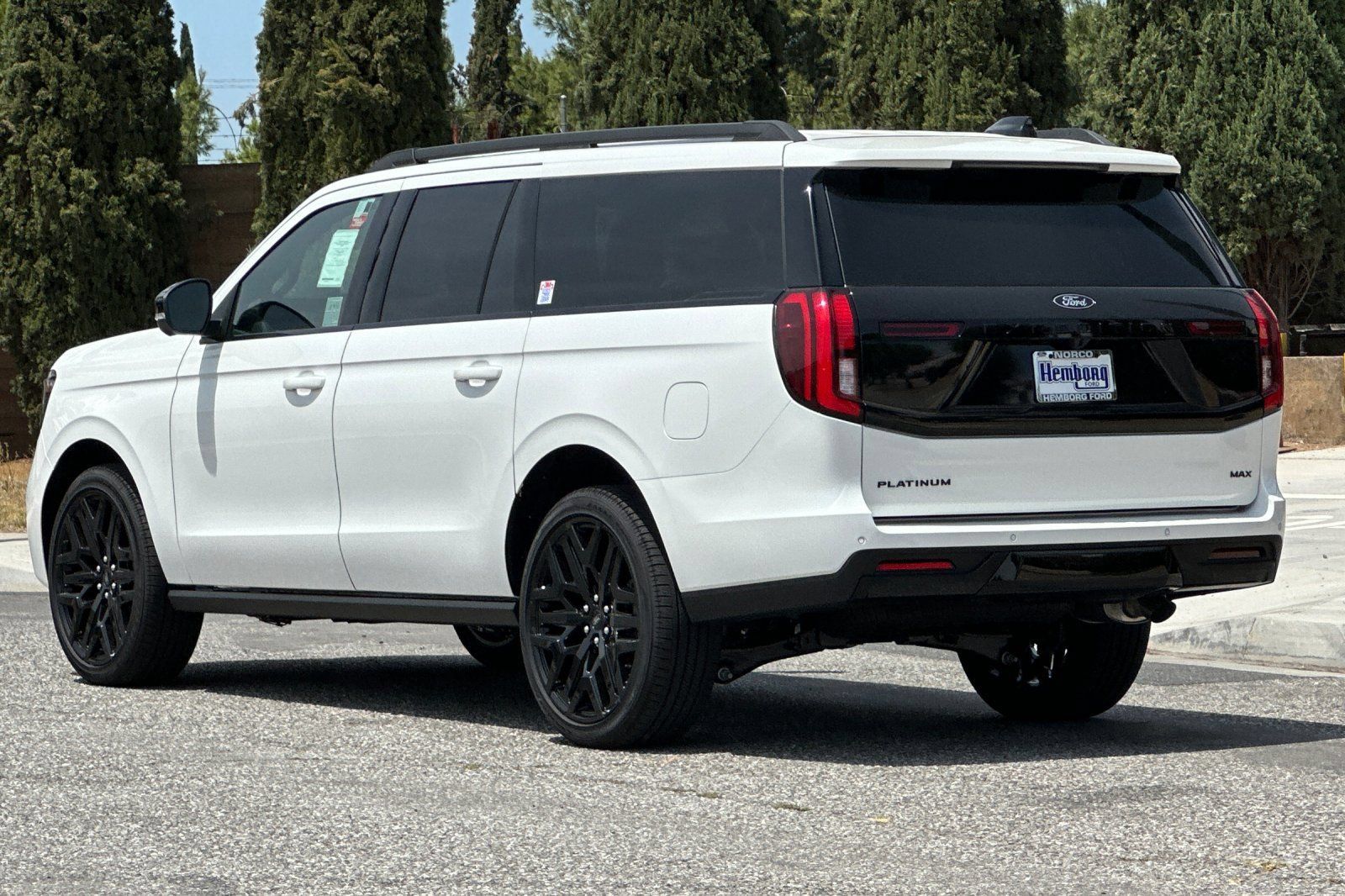 New 2026 Ford Expedition Max Platinum w/ Stealth Performance Package AWD/4WD image 6