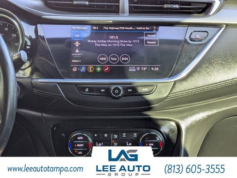 Used 2021 Buick Encore GX Select image 18